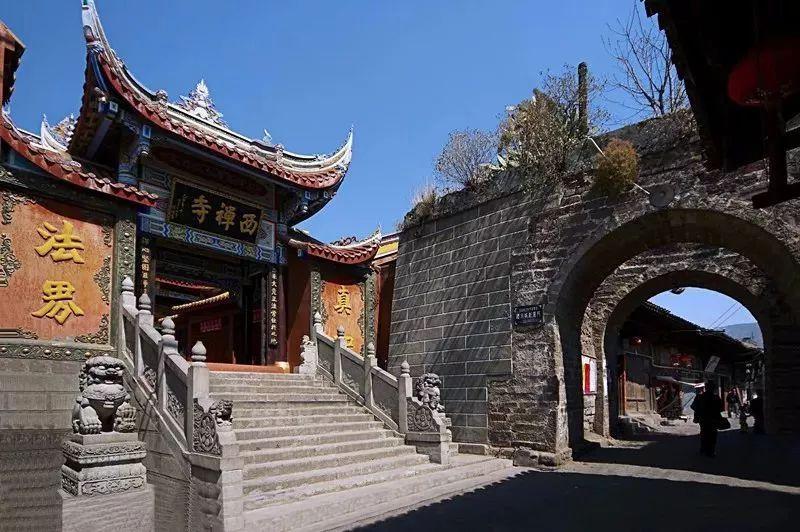 老婆怀孕老公天天孕吐,吐瘦约十斤看医生被告知:感情好心有灵犀